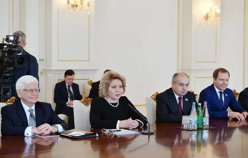 Prezident İlham Əliyev Rusiya Federasiya Şurasının sədrini qəbul edib - FOTO