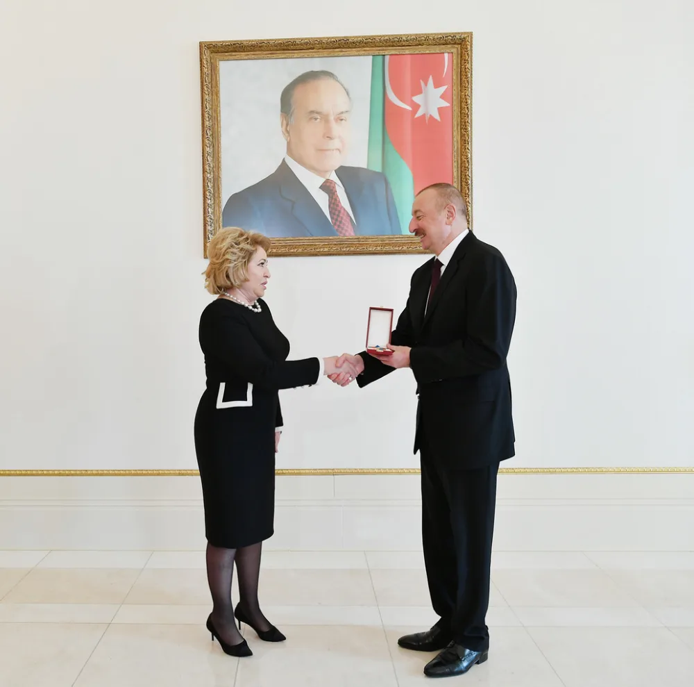 Prezident İlham Əliyev Rusiya Federasiya Şurasının sədrini qəbul edib - FOTO