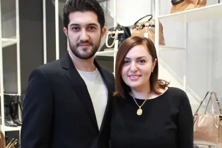 Sevda Ələkbərzadənin keçmiş əri müğənni oldu - VİDEO