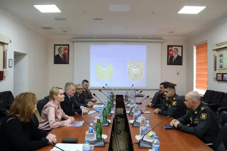 Azərbaycan və Rusiya hərbi maliyyəçilərinin işçi görüşü keçirilib