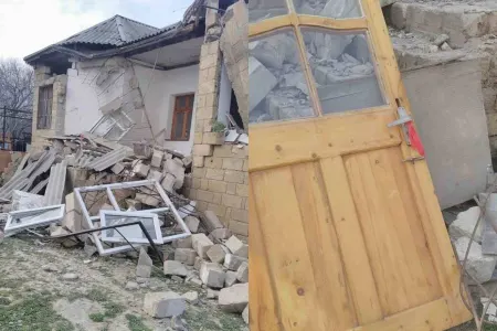 Saray qəsəbəsinin icra başçısından arzuolunmaz addım - Toyu olacaq cütlüyün evini sökdürdü - FOTO