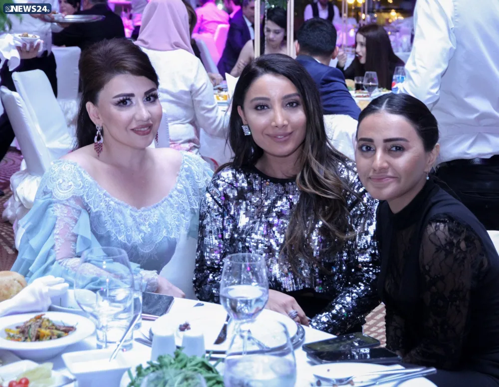 Azərbaycanlı müğənni toyunda mahnı oxudu - FOTO - VİDEO