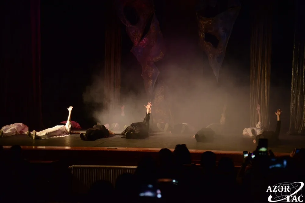 “Nəsimi ili-Nəsimi dili” festivalının açılışı olub - FOTO