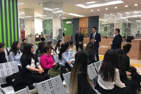 Könüllülər ilk fəaliyyətlərini Dövlət Sosial Müdafiə Fondunun Qəbul Mərkəzində - BAŞLAYIBLAR