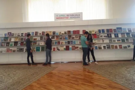 Milli Kitabxanada Beynəlxalq Mədəniyyət Günü münasibətilə kitab sərgisi açılıb