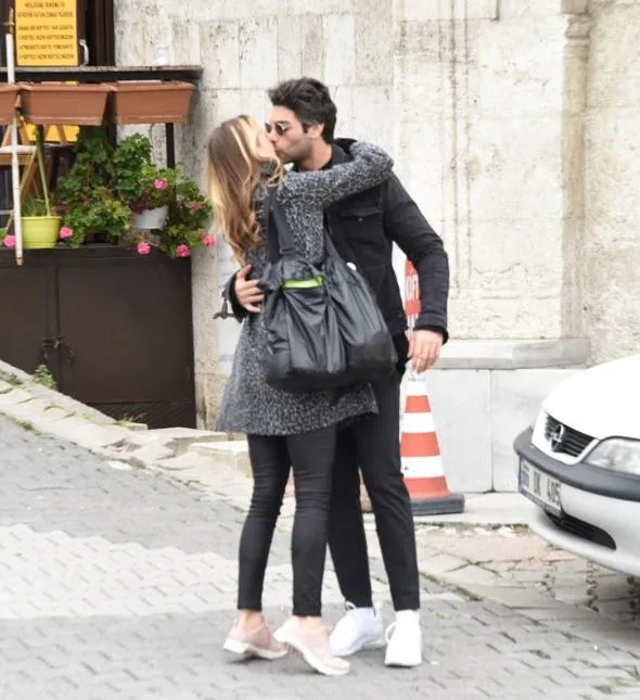 Aktyorun hər kəsdən gizlətdiyi sevgilisi - BU QIZDIR - FOTO