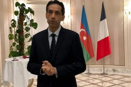 Azərbaycan səfiri: "Hamımız Fransa xalqı ilə birlikdə kədər içindəyik"