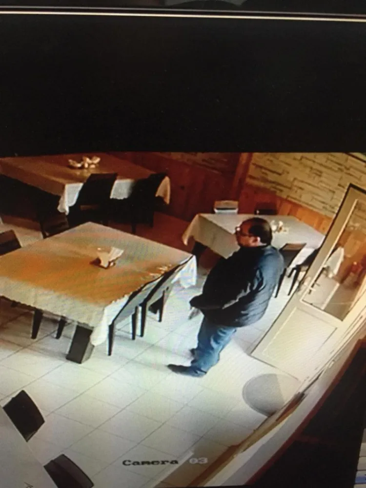 AQTA adından rüşvət alan növbəti dələduzun görüntüləri - AŞKARLANDI - FOTO