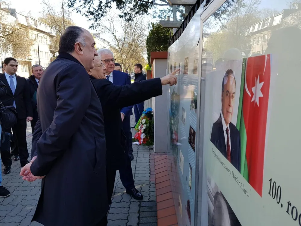 Elmar Məmmədyarov Polşanın xarici işlər naziri ilə görüşüb - FOTO