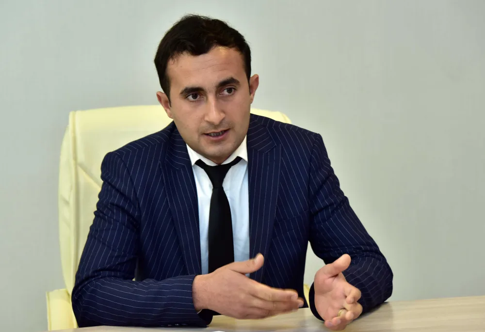 Nazir Biləsuvarda vətənaşlarla görüşüb
