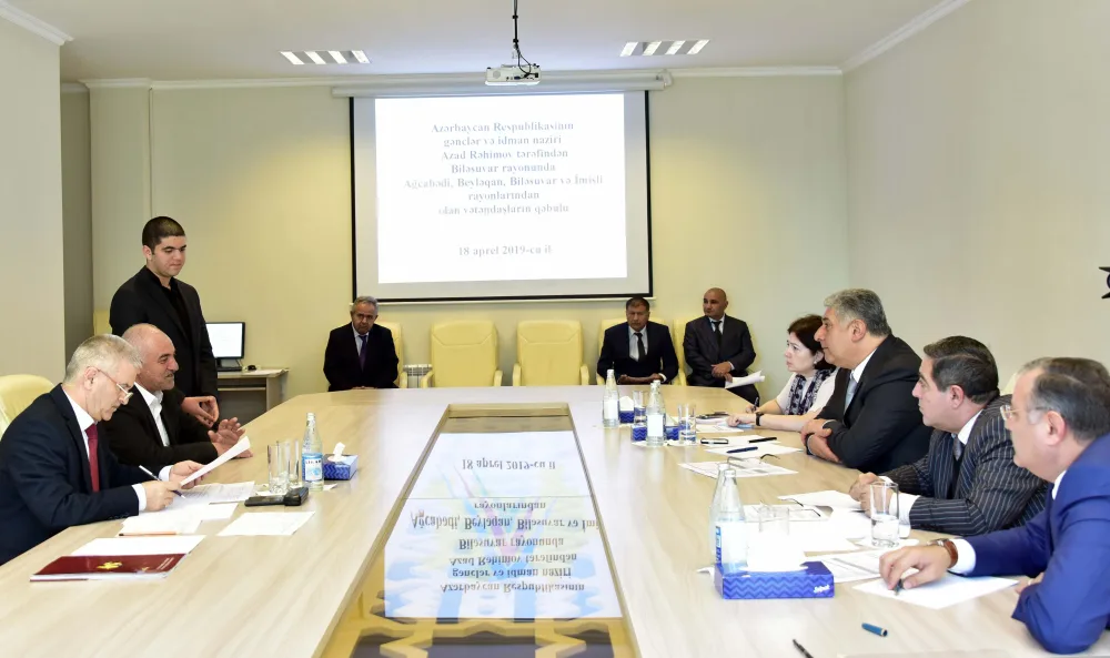 Nazir Biləsuvarda vətənaşlarla görüşüb