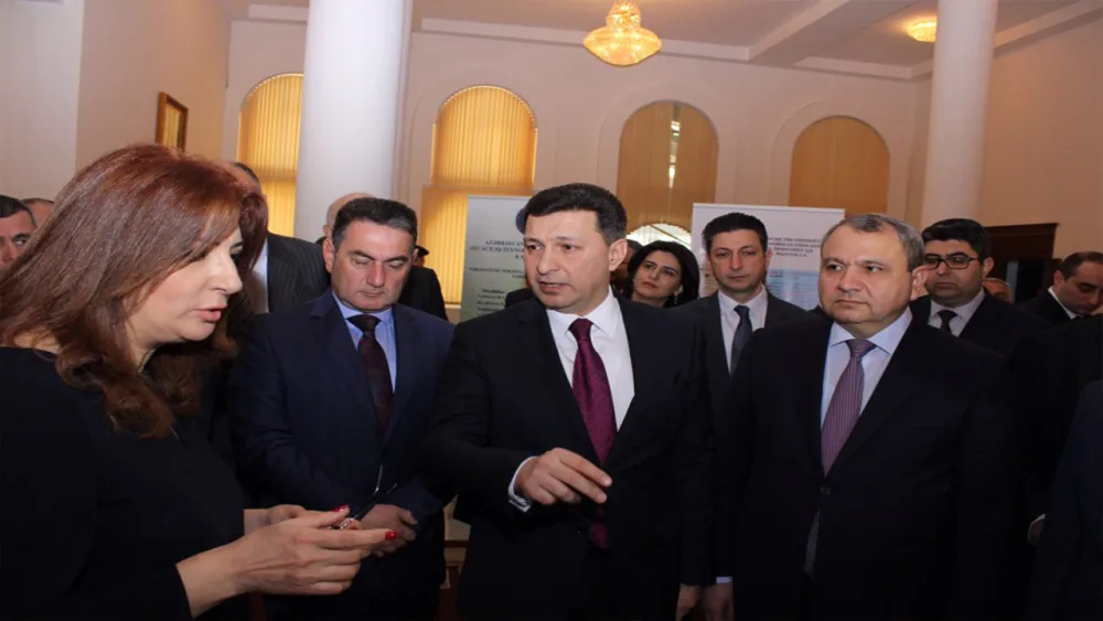 Tibb fakültəsinin yaradılmasının 100 illik yubileyi qeyd edildi - FOTO