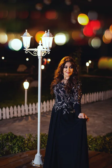 Nazpəri Dostəliyeva gündəmi belə dəyişir - FOTO