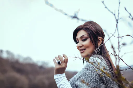 Nazpəri Dostəliyeva gündəmi belə dəyişir - FOTO