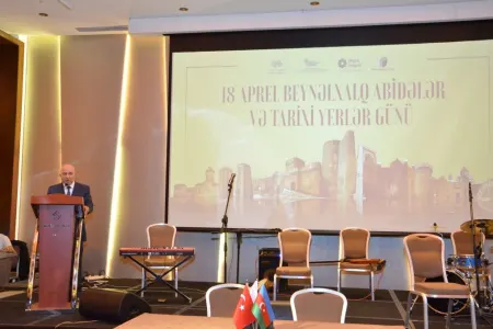 Beynəlxalq Abidələr və Tarixi Yerlər Günü qeyd olunub - FOTO