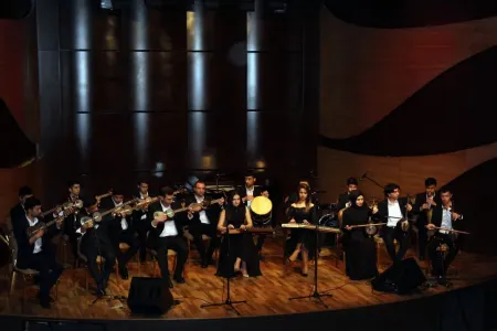 ADMİU-nun tələbələri Beynəlxalq Muğam Mərkəzində konsert veriblər