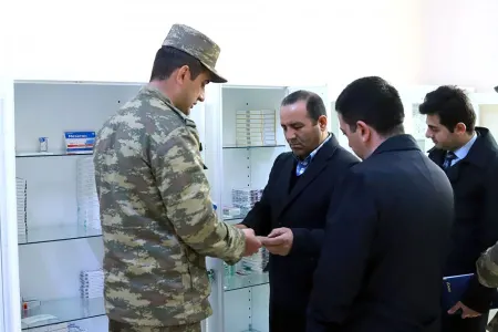 Ombudsman aparatı nümayəndələri hərbi hissədə olub