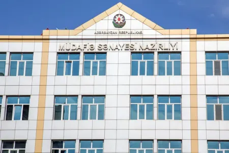 MSN strukturunda - KADR DƏYİŞİKLİYİ
