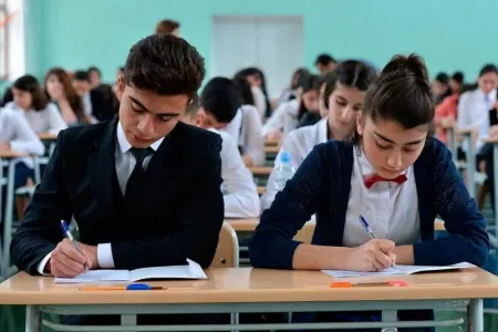 Bu gün 22748 şagird 29 şəhər və rayonda buraxılış imtahanı verir