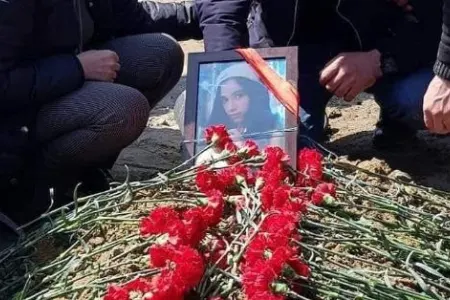"Direktorun 4 bəndlə cəzalandırılmasını tələb edirəm" - – Elinanın anası FƏRYAD EDİR