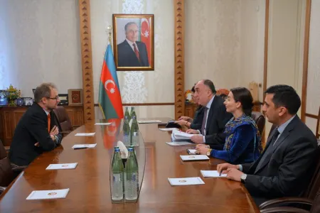 Elmar Məmmədyarov İsveçrə Konfederasiyasının səfirini qəbul edib