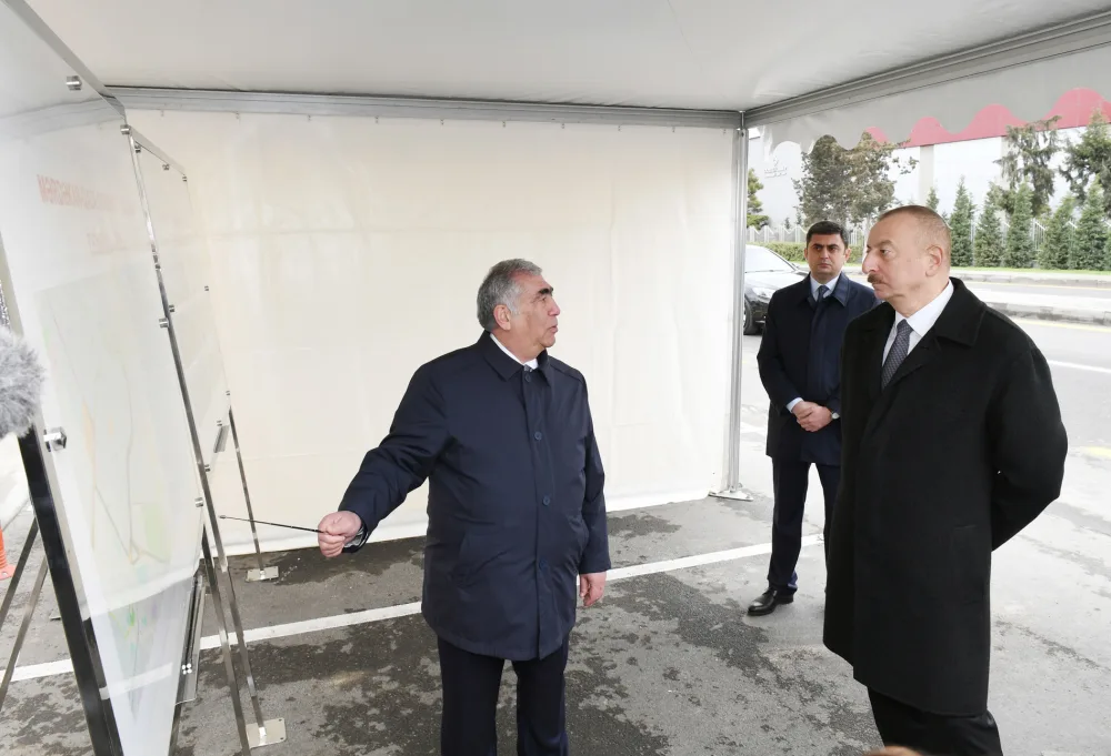 Prezident vətəndaşlarla görüşdü - FOTOLAR