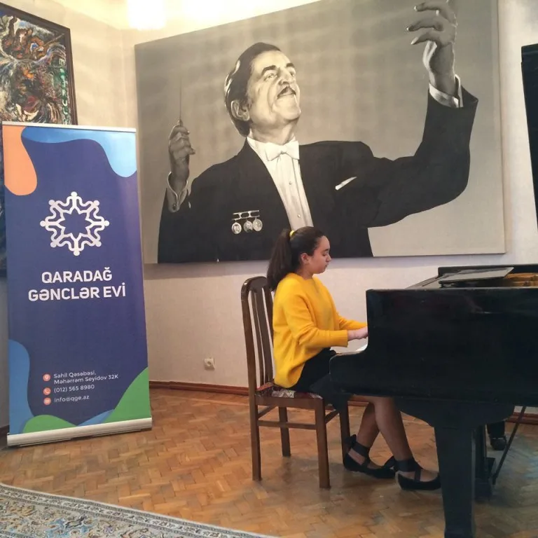 Niyazinin mənzil-muzeyinin 25 illiyi münasibəti ilə tədbirlər davam edir