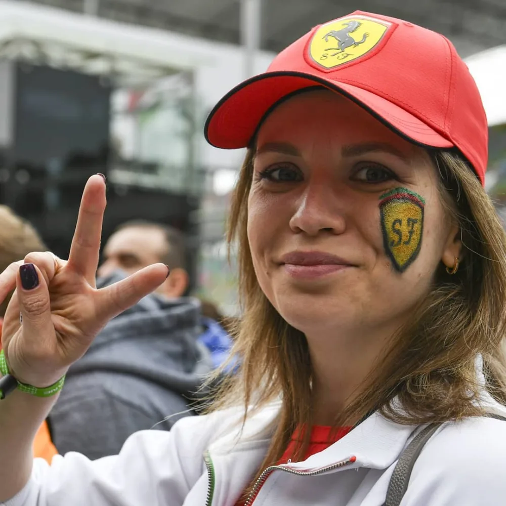 Əcnəbilərin Bakıda "Formula1" çılğınlığı - FOTO