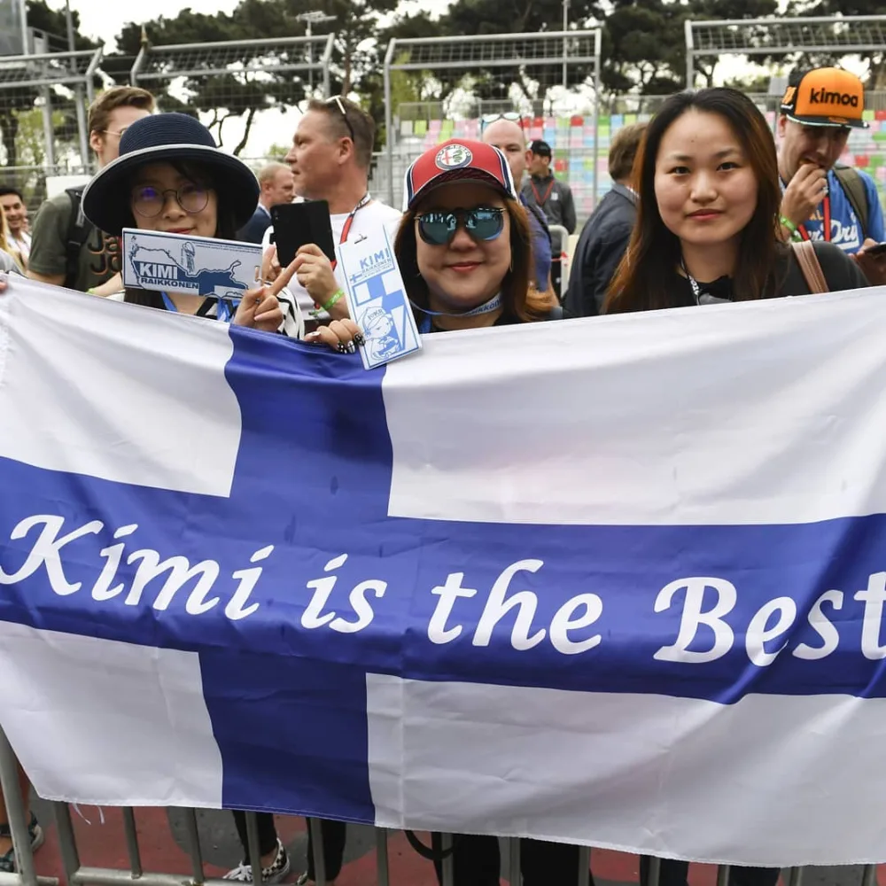 Əcnəbilərin Bakıda "Formula1" çılğınlığı - FOTO