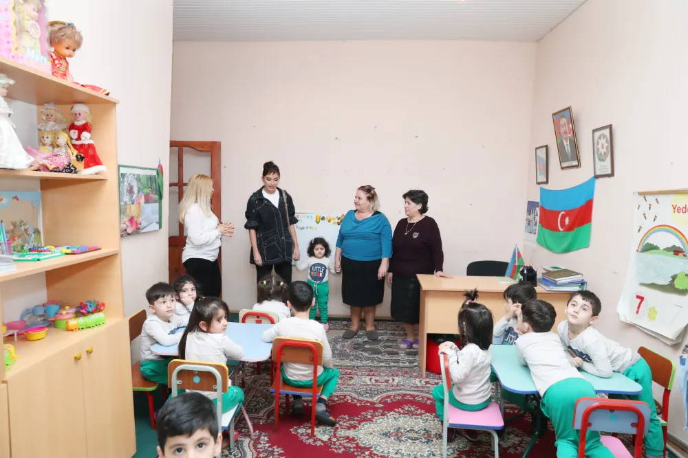 Mehriban Əliyeva təhsil müəssisələrində oldu - FOTOLAR