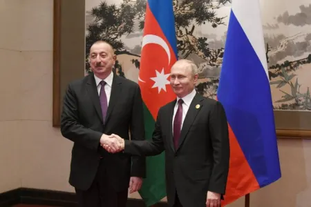 Pekində Azərbaycan və Rusiya prezidentləri görüşdü - FOTO