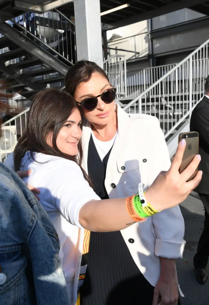 "Formula-1": Kuboku Azərbaycan Prezidenti İlham Əliyev təqdim edib - FOTOLAR