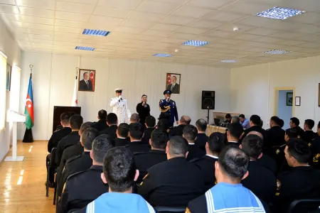 HDQ-də unudulmaz generallarımızın xatirəsi yad edilib
