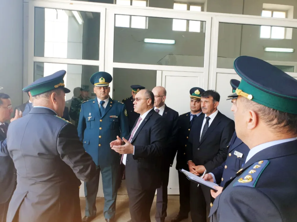 Səfər Mehdiyev "Qırmızı Körpü"də mövcud vəziyyətlə tanış olub