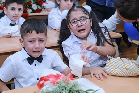 Övladları I sinfə gedən valideynlərin - NƏZƏRİNƏ