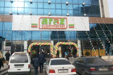 Araz marketdən ciyər aldı, qurdlu çıxdı- - FOTO-VİDEO - YENİLƏNİB - AÇIQLAMA
