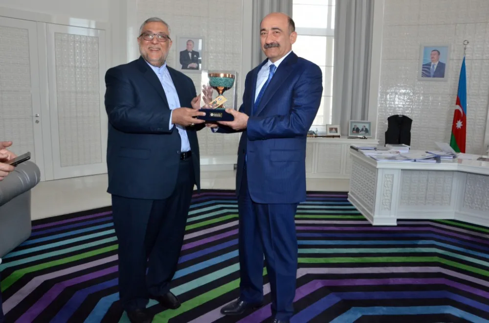 Nazir İranın Mədəniyyət və İslami Əlaqələr Təşkilatının sədri ilə görüşüb - FOTO