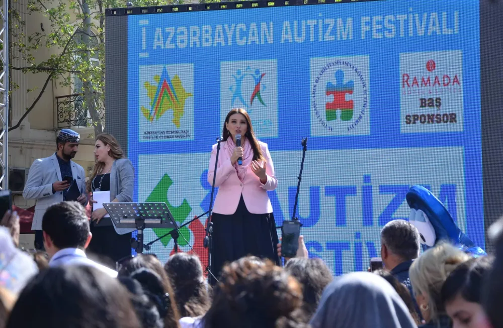 Qənirə Paşayeva I Azərbaycan Autizm Festivalında insanlara çağırış edib - FOTO - VİDEO