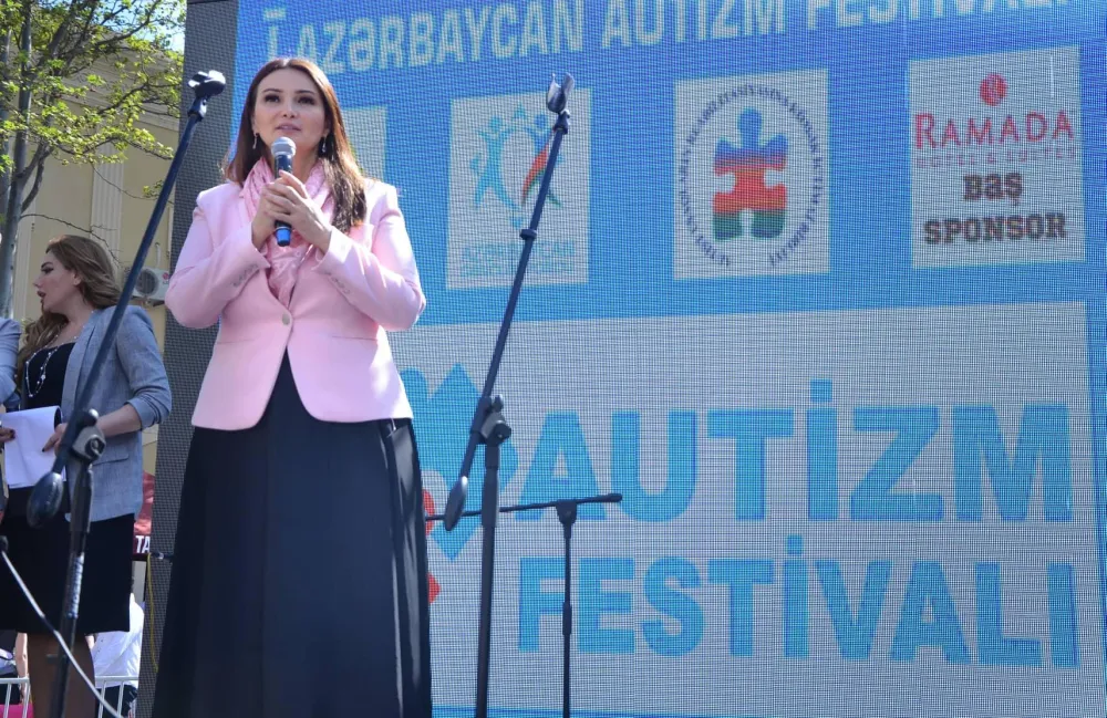 Qənirə Paşayeva I Azərbaycan Autizm Festivalında insanlara çağırış edib - FOTO - VİDEO