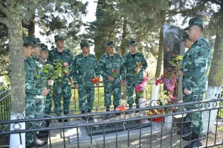 Milli Qəhrəmаn Faiq Cəfərovun аnım mərаsimi kеçirilib - FOTO