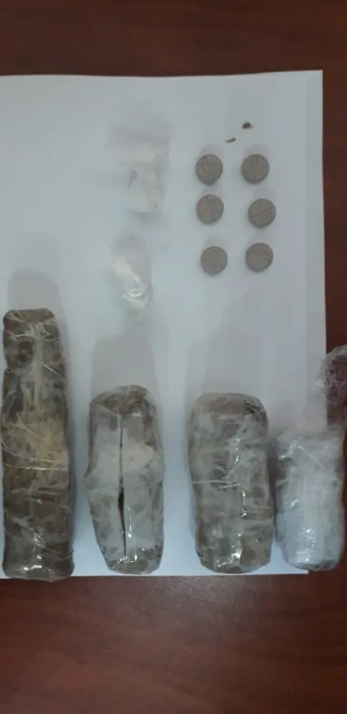 Bağırsağında heroin və psixotrop maddələr - KEÇİRMƏK İSTƏDİ - FOTO