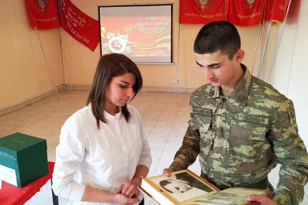Qələbənin 74-cü ildönümü münasibətilə hərbi hissədə tədbir keçirilib - FOTO