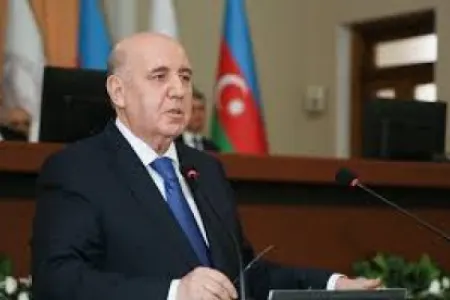 Əhliman Əmiraslanovdan Əli İnsanova MƏSLƏHƏT - "Həkimlik peşəsinə qayıtsın"