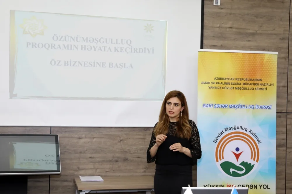 İşsiz və işaxtaran vətəndaşlar üçün KOBİA-da təlimlər keçirilir