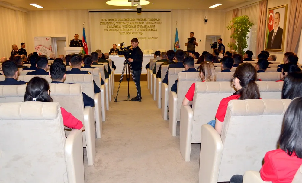 Böyük Vətən müharibəsi veteranları ilə görüş keçirilib - FOTO