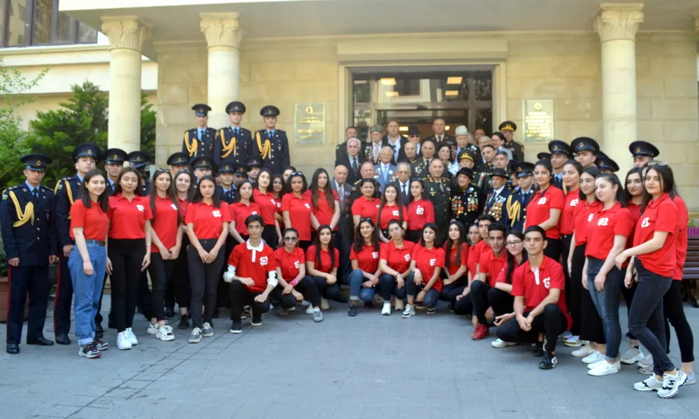 Böyük Vətən müharibəsi veteranları ilə görüş keçirilib - FOTO