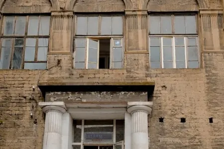 Bakıdakı tarixi bina sökülür? - Eldar Əzizov həmin məkanda+Fotolar