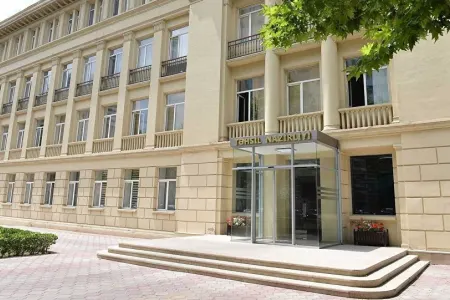 Təhsil Nazirliyi fövqəladə hallarla bağlı “Qaynar xətt” yaratdı - 146-2