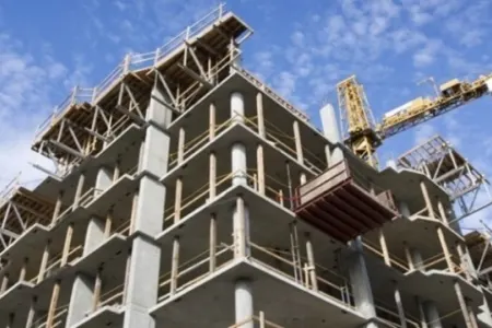 Bakıda bina tikən MMC rəhbərinə məcbur göstəriş verildi - NAZİRLİK