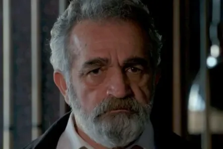 Prezident xalq artistinə ev hədiyyə etdi